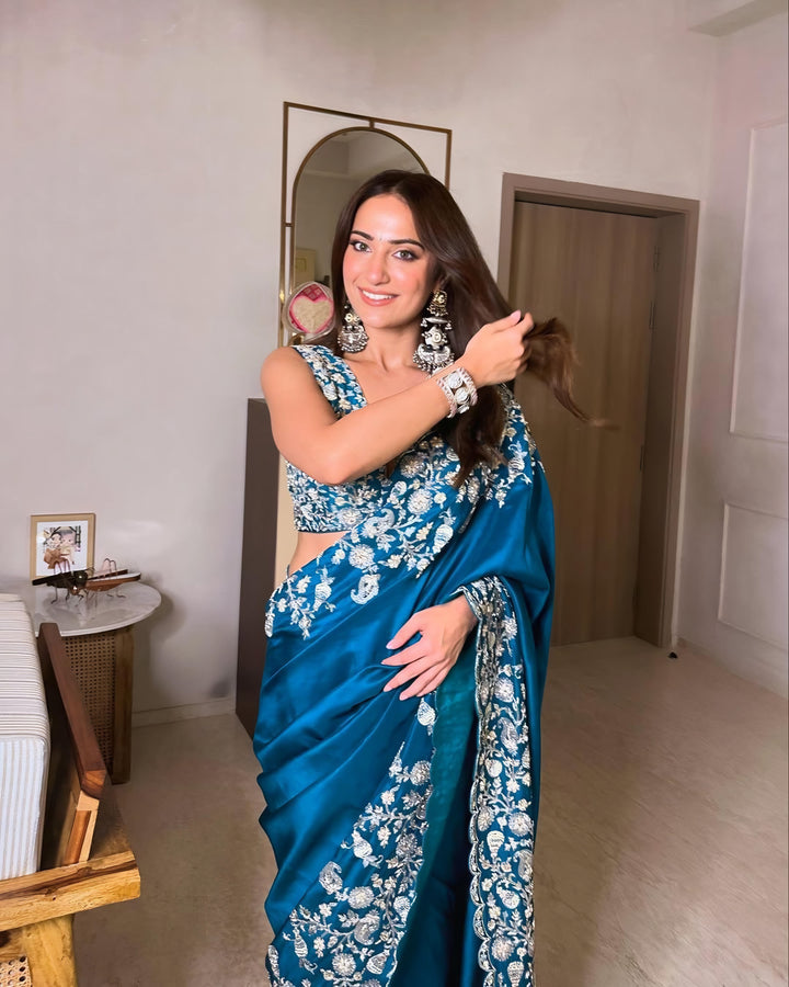 🩵 Neelambari – Pehnava Stories Collection