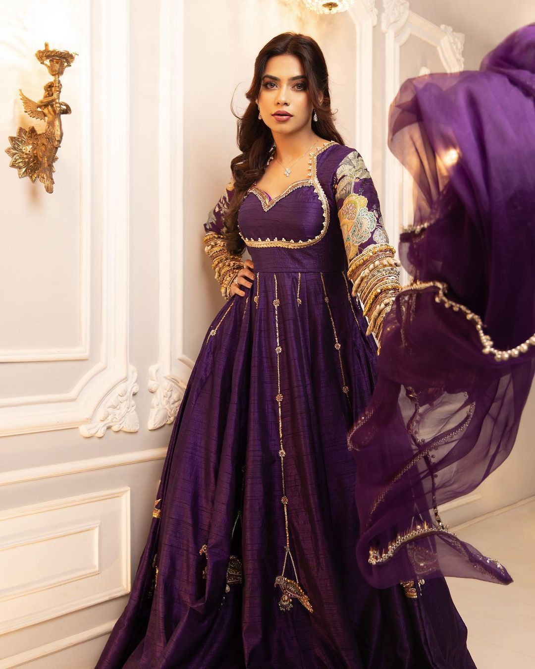 “Zareen Phoolbird Banarasi Lehenga Set”