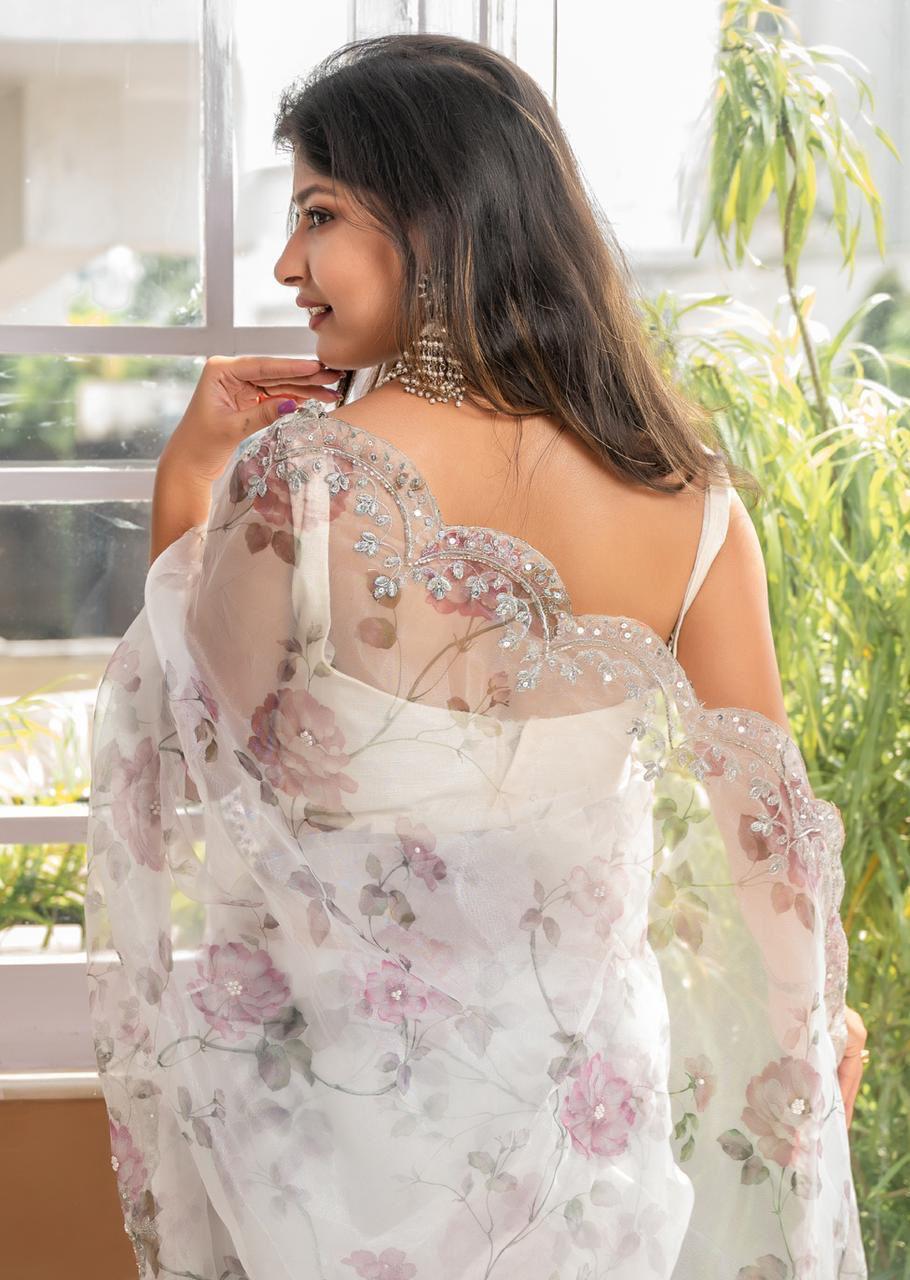 🌸 Floral Mist Organza Saree 🌸
